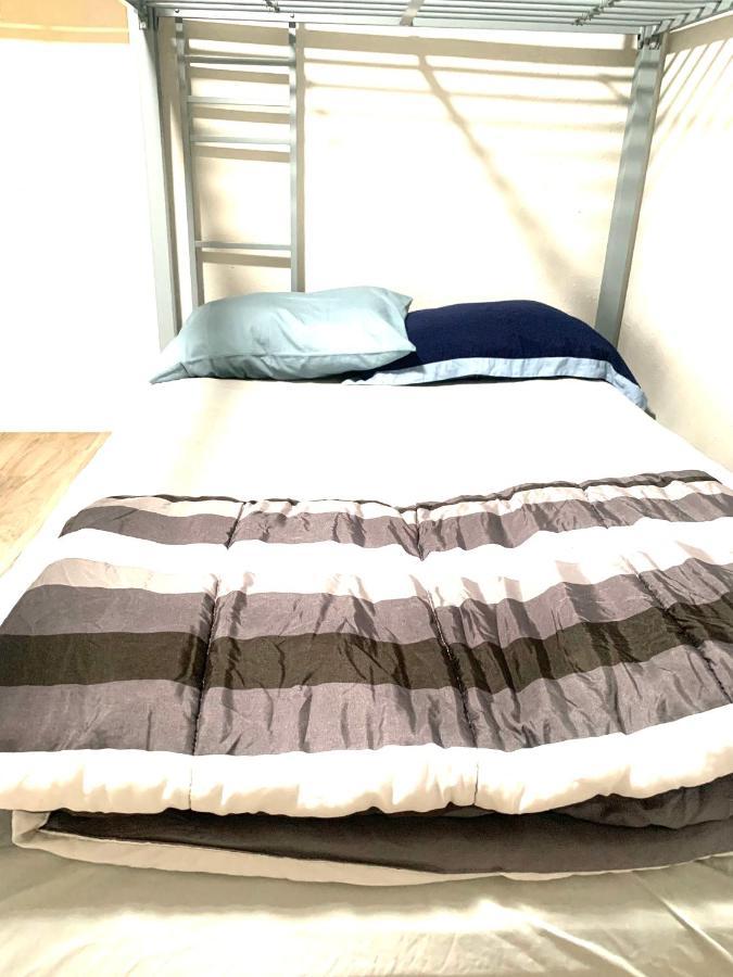 Three Zzz'S Leilighet Houston Eksteriør bilde